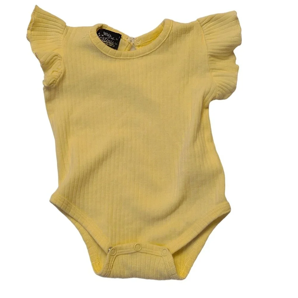 Yellow Ruffled Sleeve Baby Bodysuit 0-3M